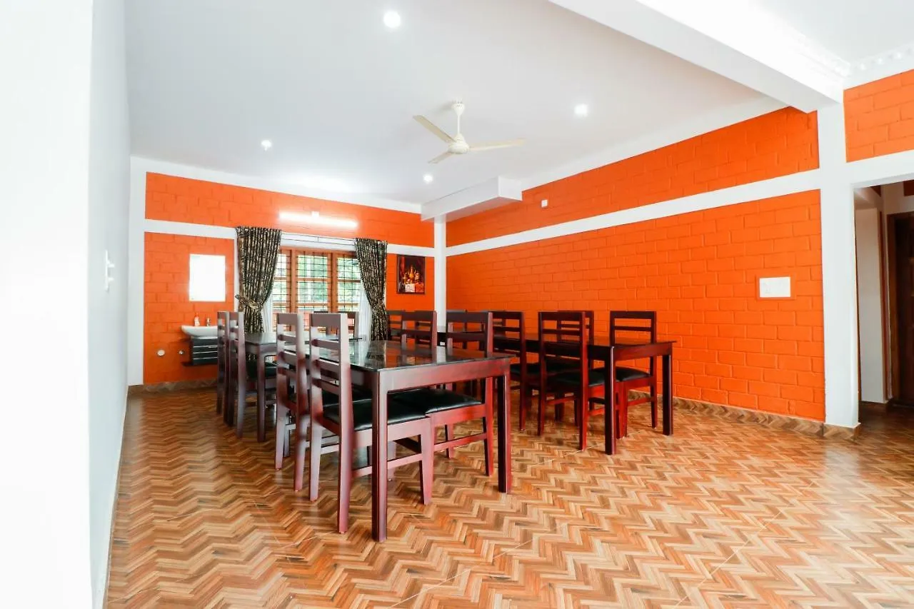 Oyo 47591 Star Inn Plus Residency Kovalam