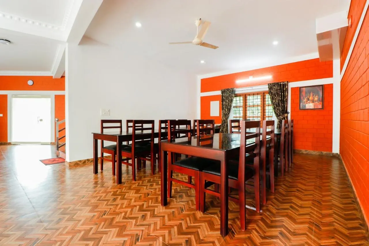 Oyo 47591 Star Inn Plus Residency Kovalam 3*,
