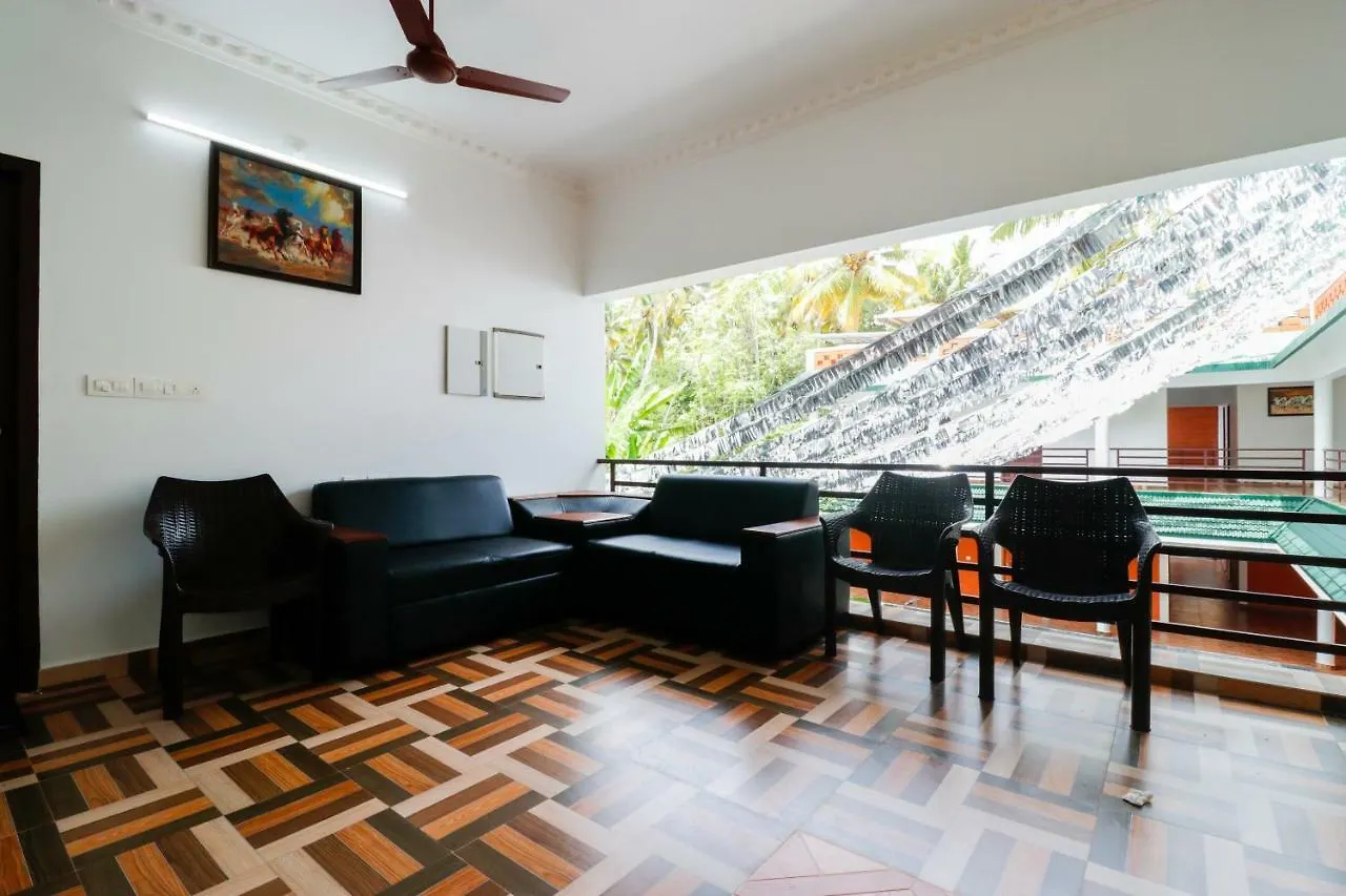 Oyo 47591 Star Inn Plus Residency Kovalam Hotel