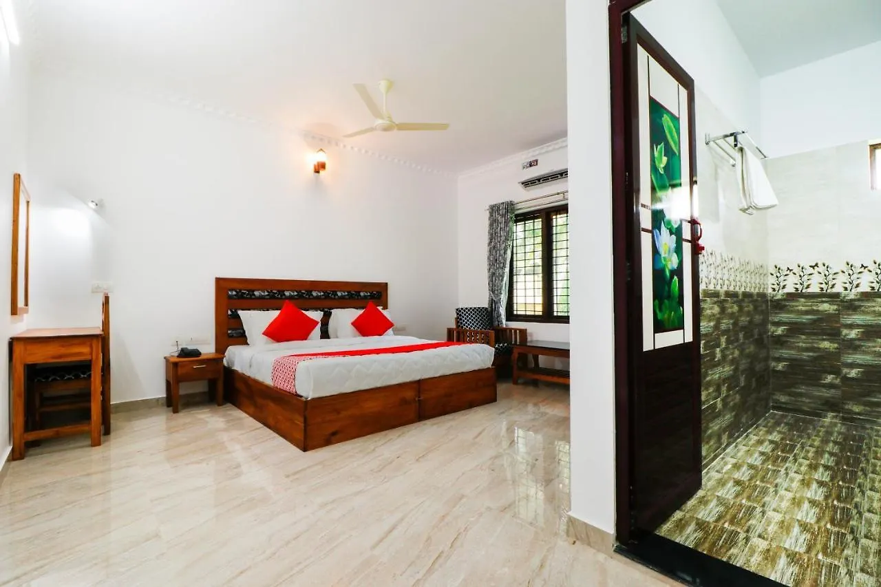 Oyo 47591 Star Inn Plus Residency Kovalam India